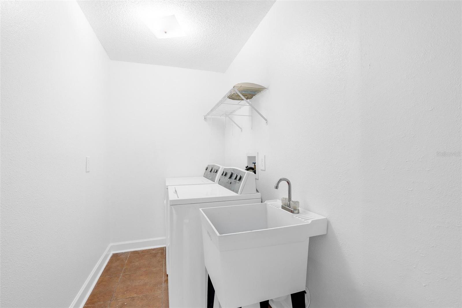 Image 23 of 38 For 757 Alcazar Avenue