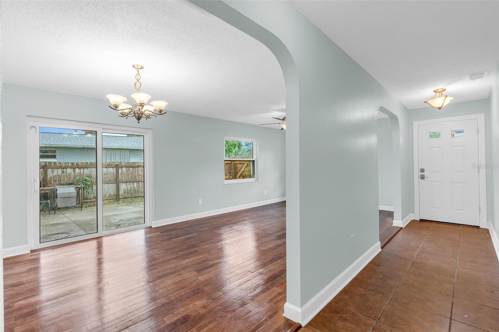 Image 5 of 38 For 757 Alcazar Avenue