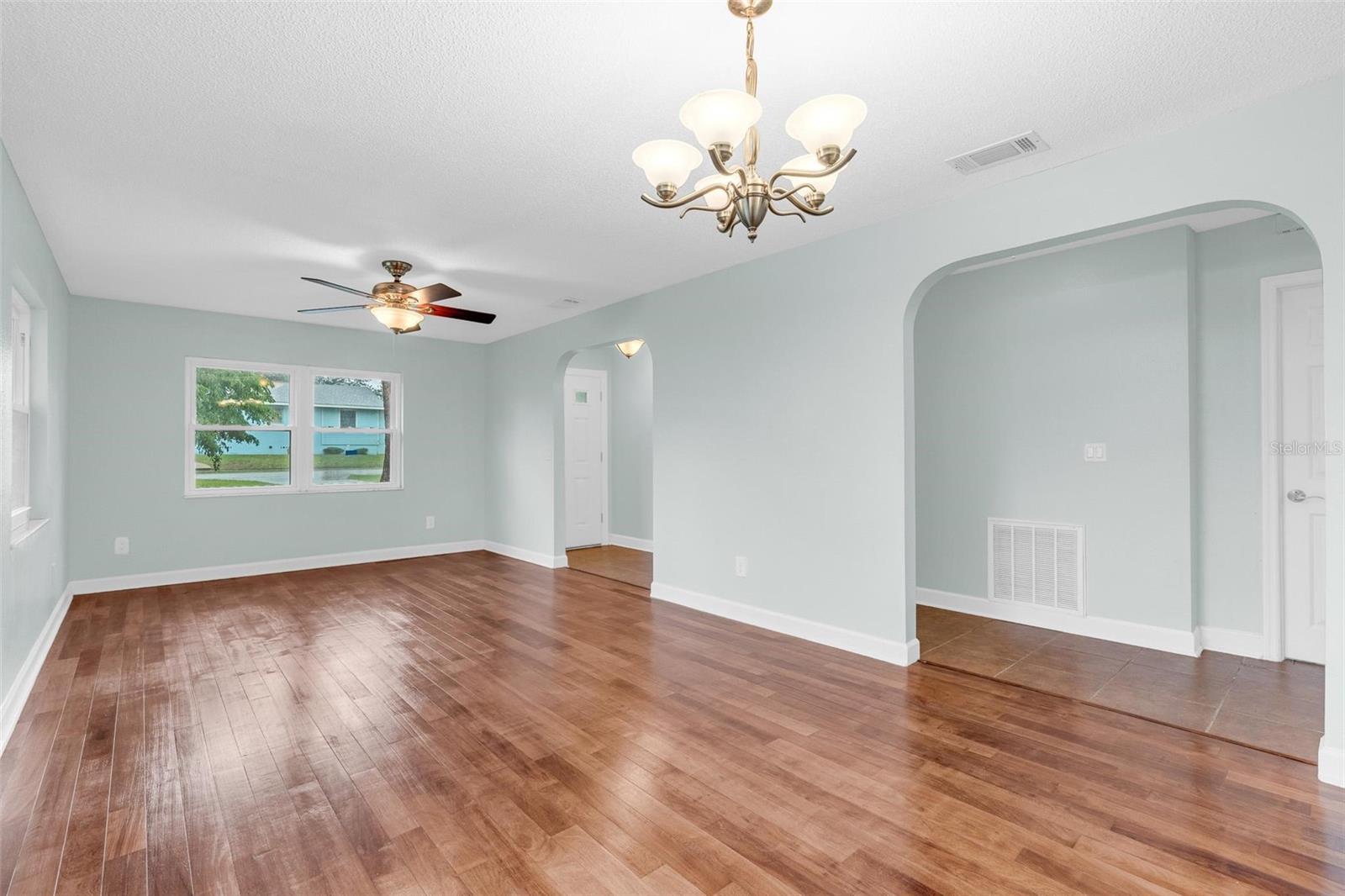 Image 6 of 38 For 757 Alcazar Avenue