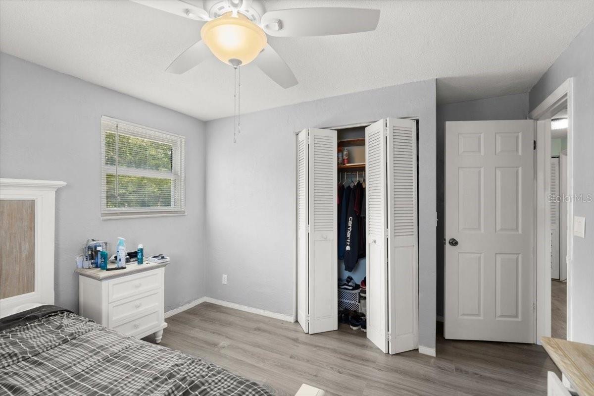 Image 23 of 52 For 20 Putnam Avenue