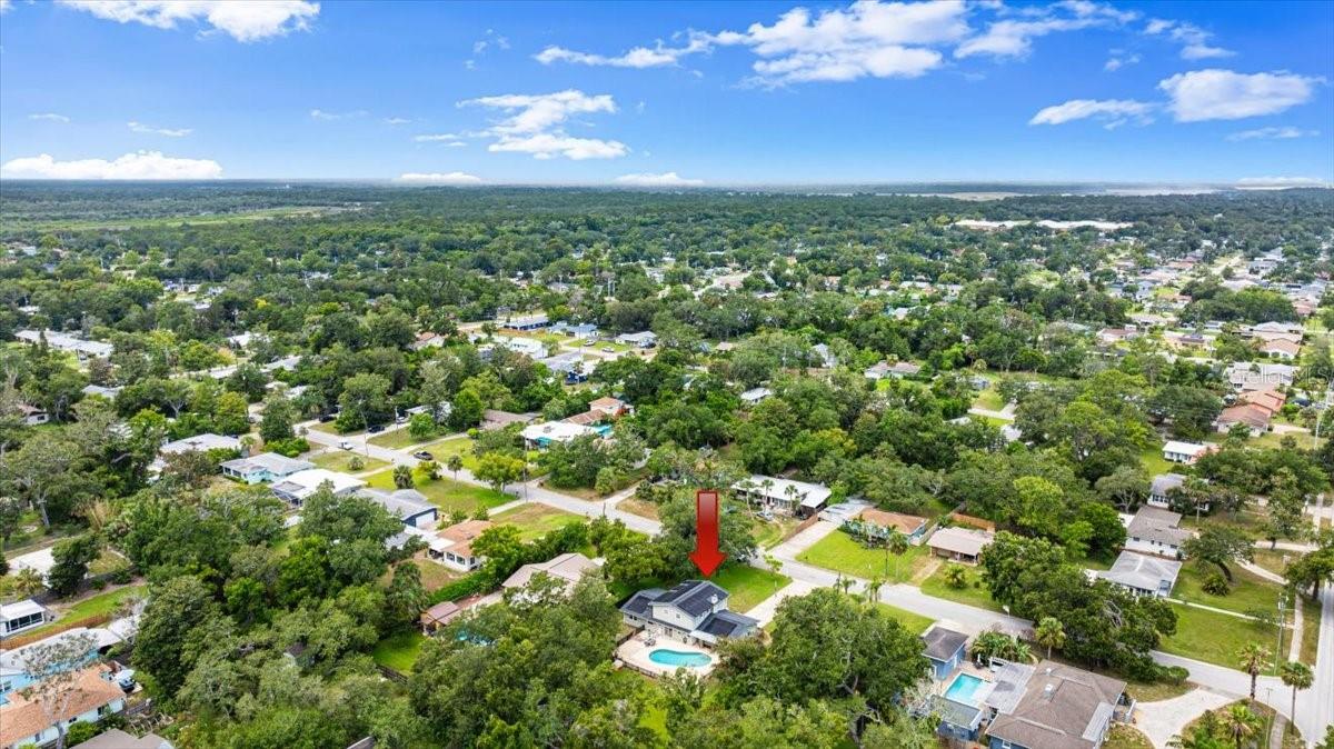 Image 39 of 52 For 20 Putnam Avenue