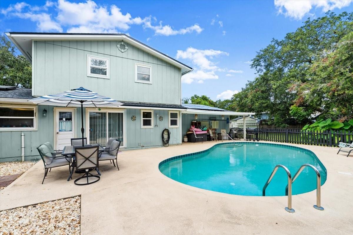 Image 46 of 52 For 20 Putnam Avenue