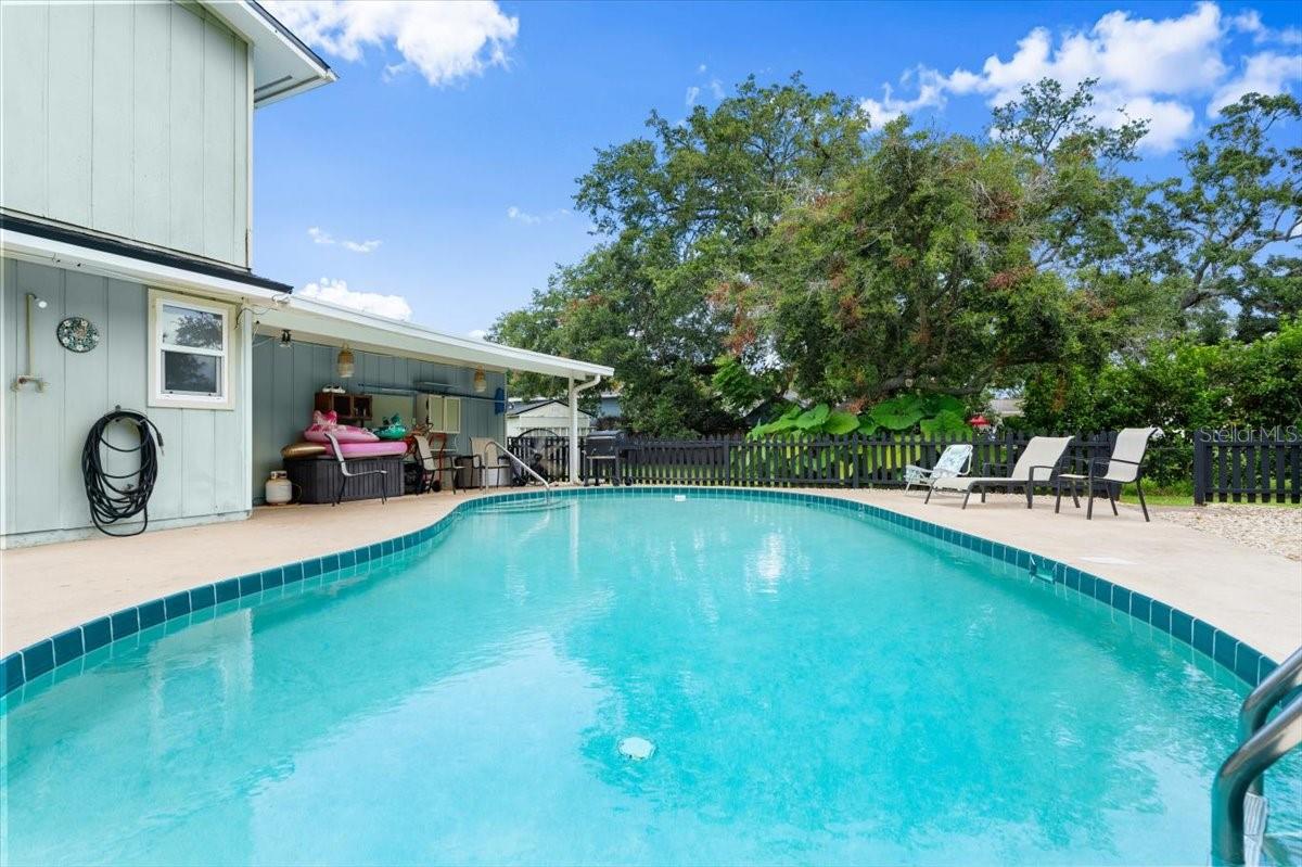 Image 47 of 52 For 20 Putnam Avenue