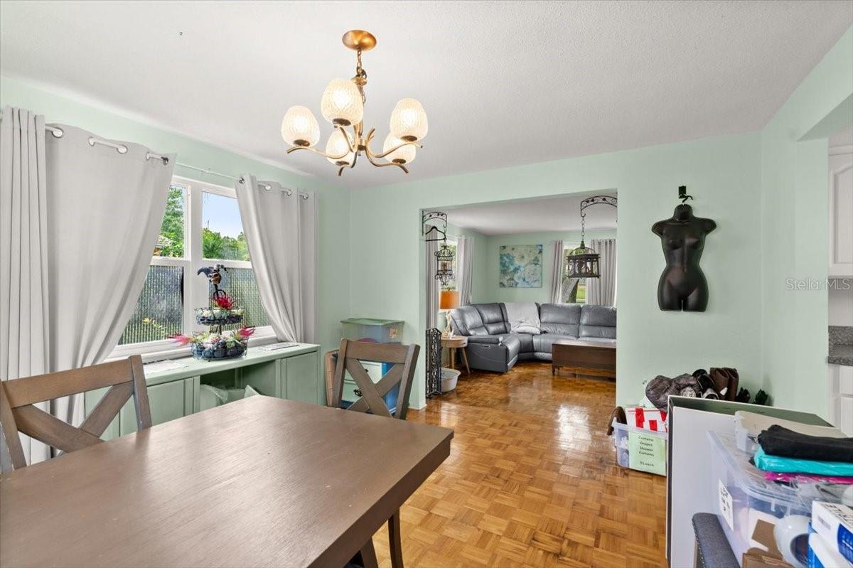 Image 8 of 52 For 20 Putnam Avenue