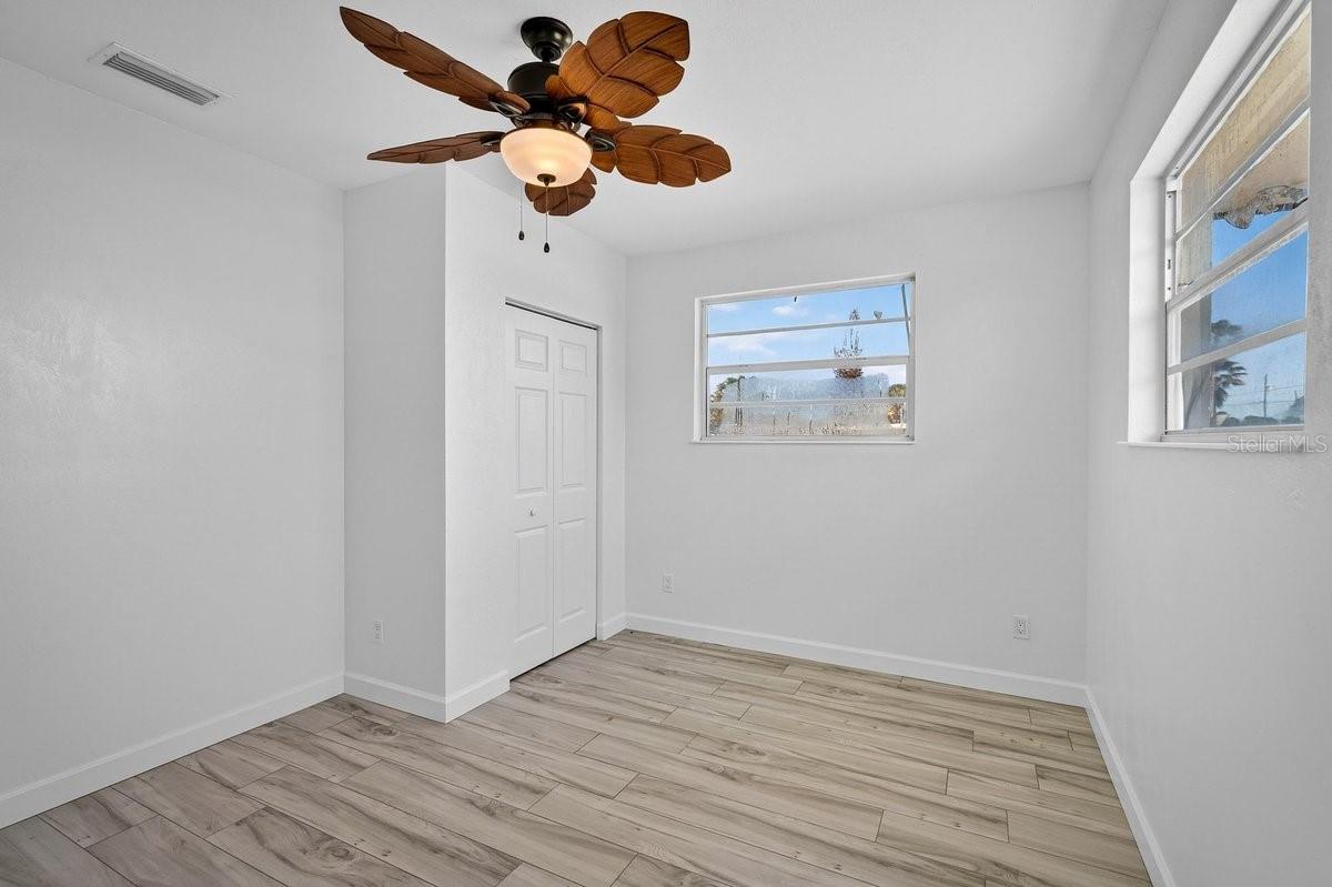 Image 31 of 53 For 2538 Coral Way W