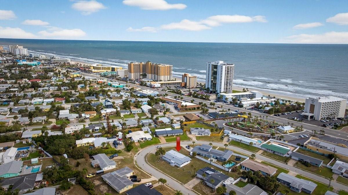 Image 37 of 53 For 2538 Coral Way W