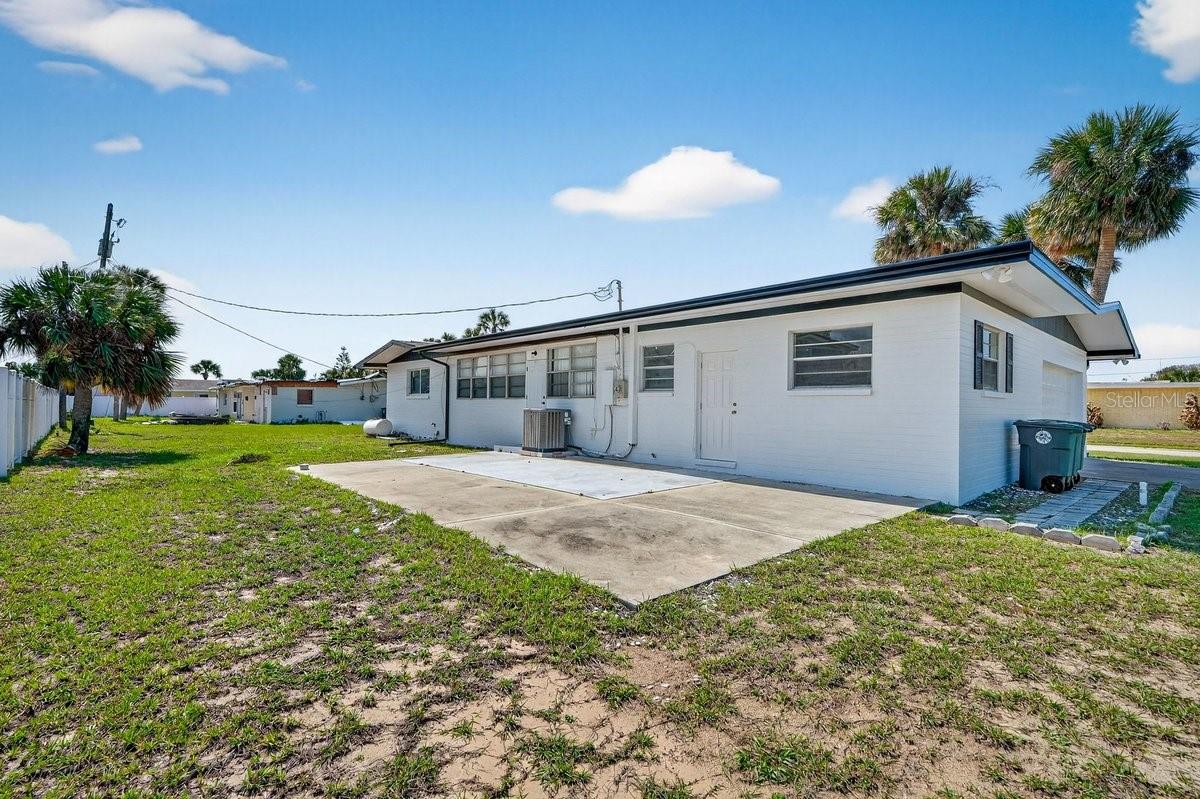 Image 52 of 53 For 2538 Coral Way W