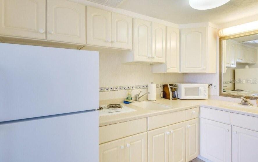 Image 8 of 15 For 2700 Atlantic Avenue 421