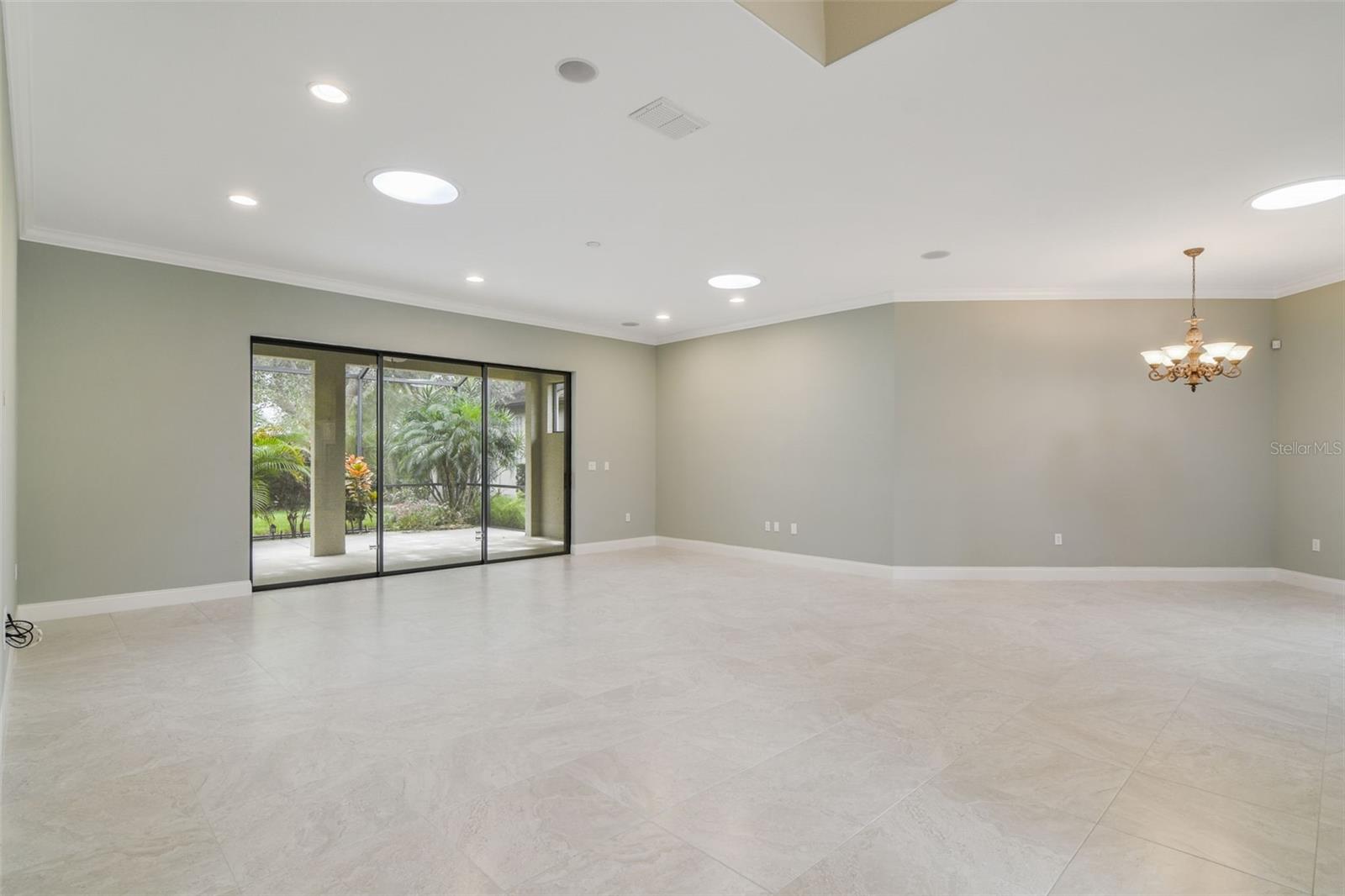 Image 3 of 26 For 3184 Royal Birkdale Way