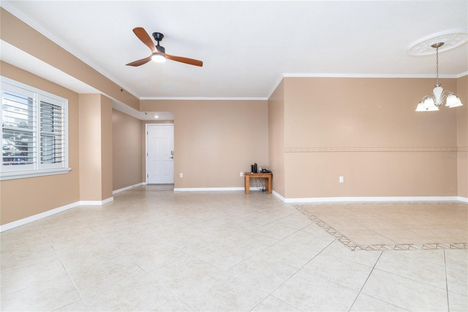 Image 13 of 70 For 5300 Atlantic Avenue 6-207