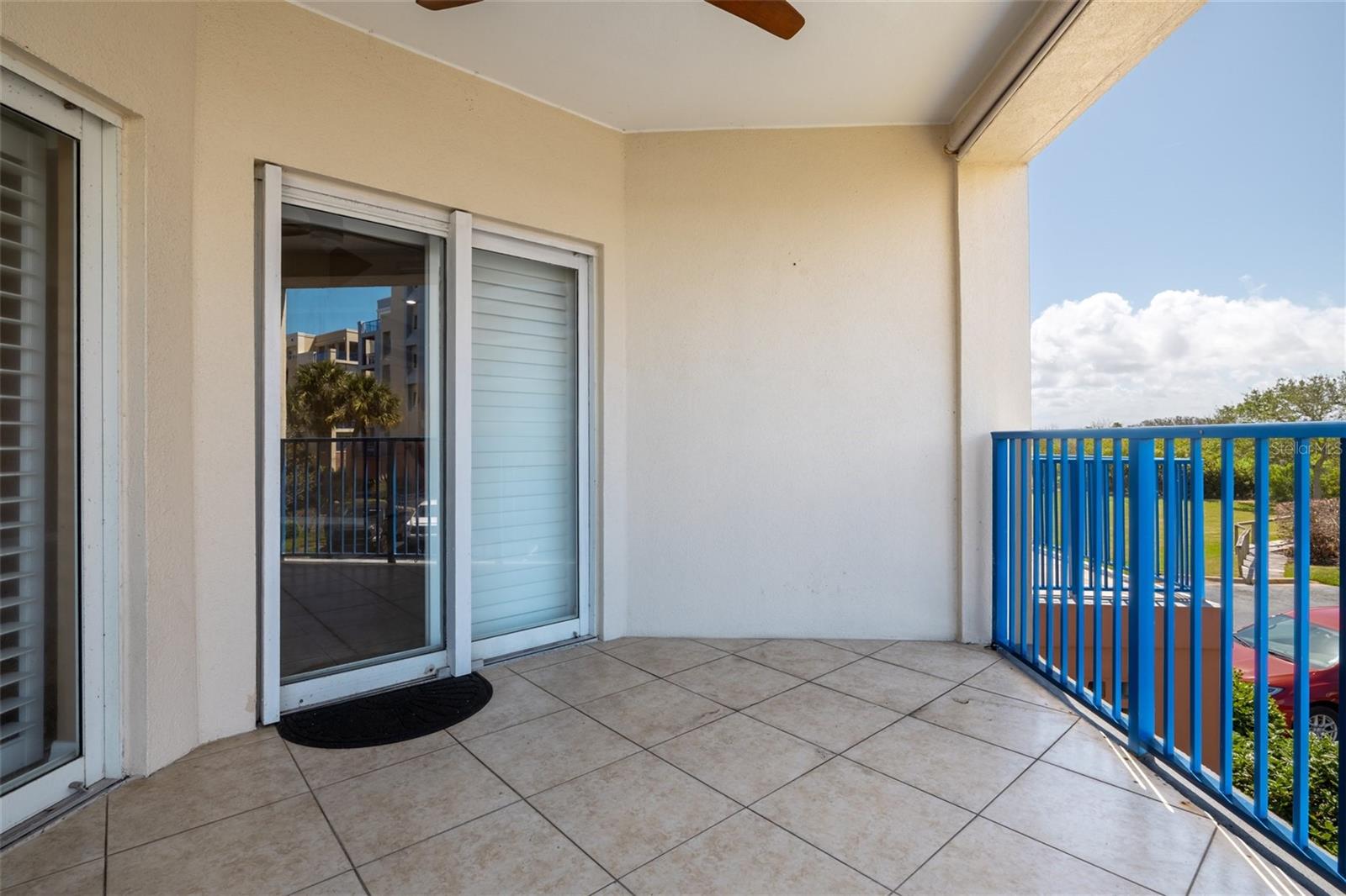 Image 18 of 70 For 5300 Atlantic Avenue 6-207