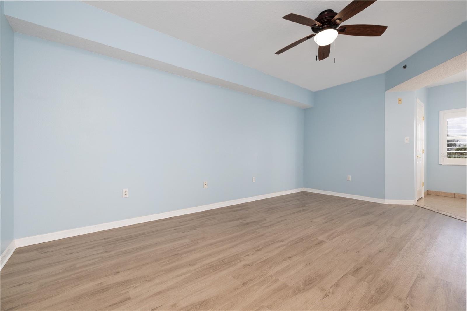 Image 20 of 70 For 5300 Atlantic Avenue 6-207