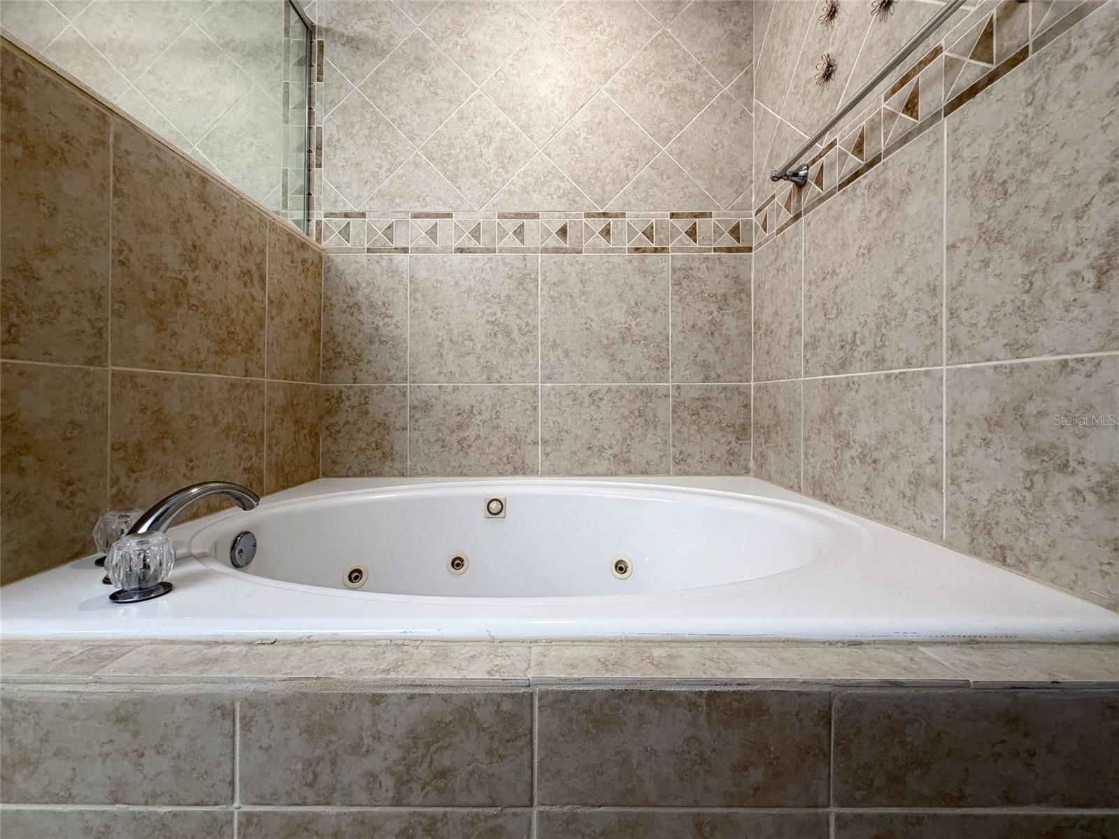 Image 24 of 70 For 5300 Atlantic Avenue 6-207