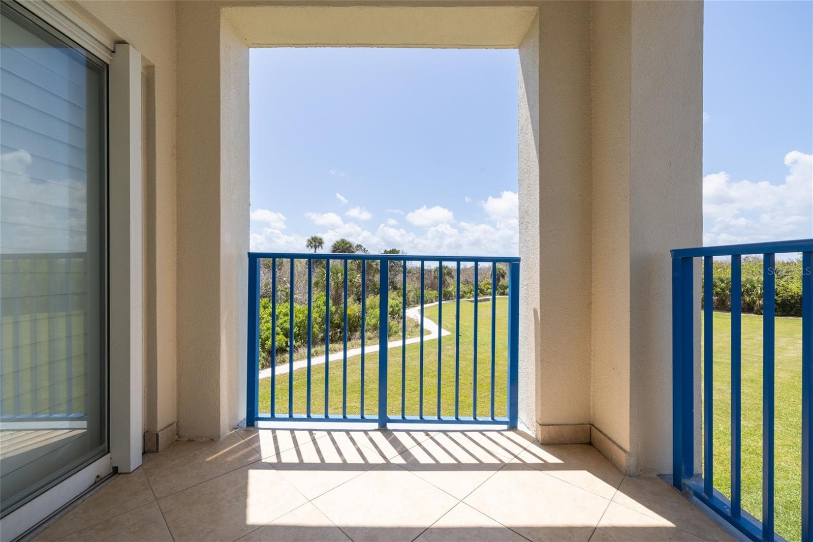 Image 3 of 70 For 5300 Atlantic Avenue 6-207