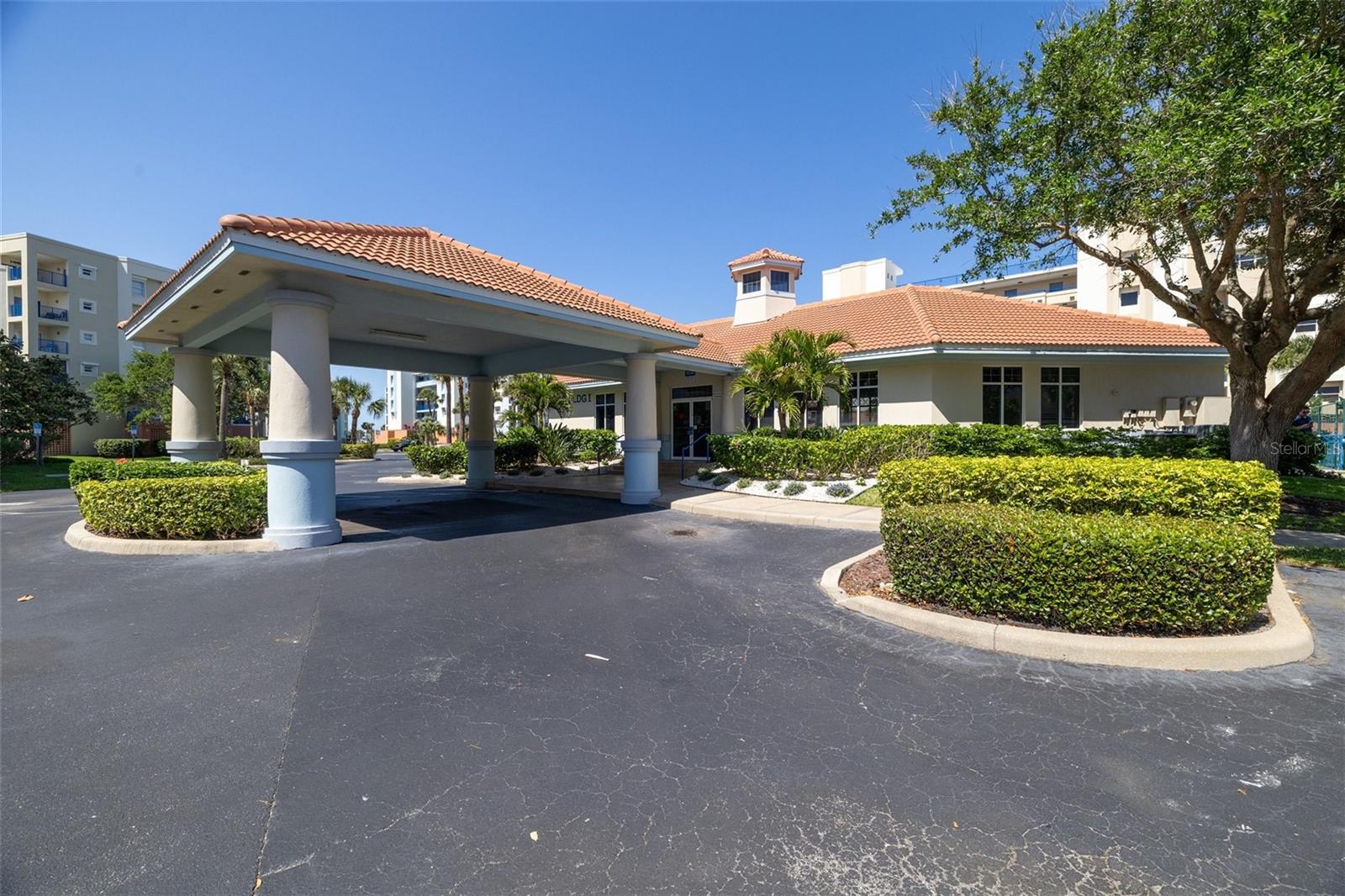 Image 37 of 70 For 5300 Atlantic Avenue 6-207