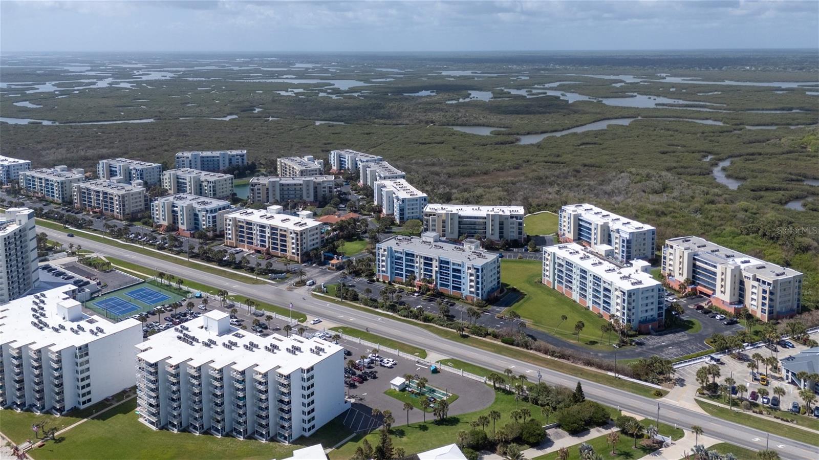 Image 58 of 70 For 5300 Atlantic Avenue 6-207