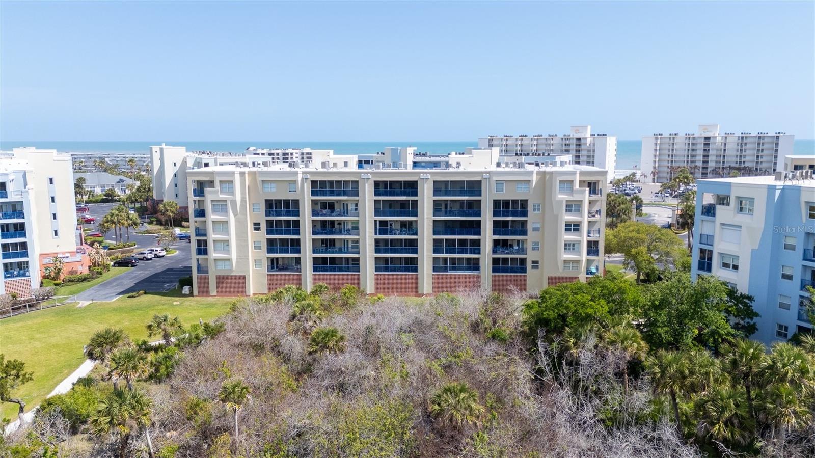 Image 64 of 70 For 5300 Atlantic Avenue 6-207