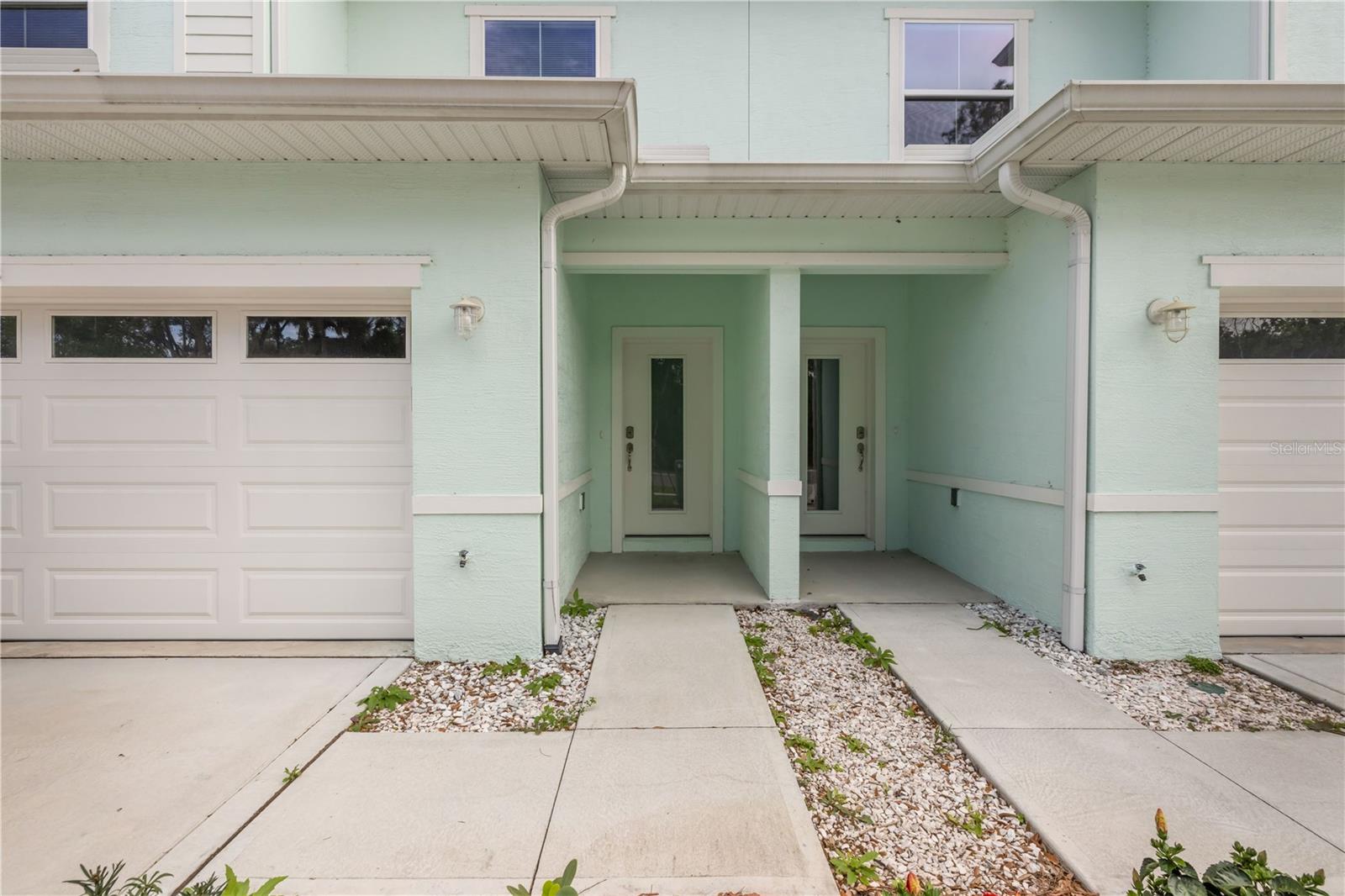 Image 2 of 34 For 553 Coronado Cove Road