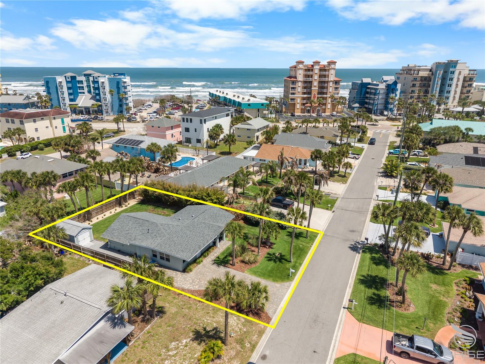 Image 13 of 54 For 818 Hope Avenue