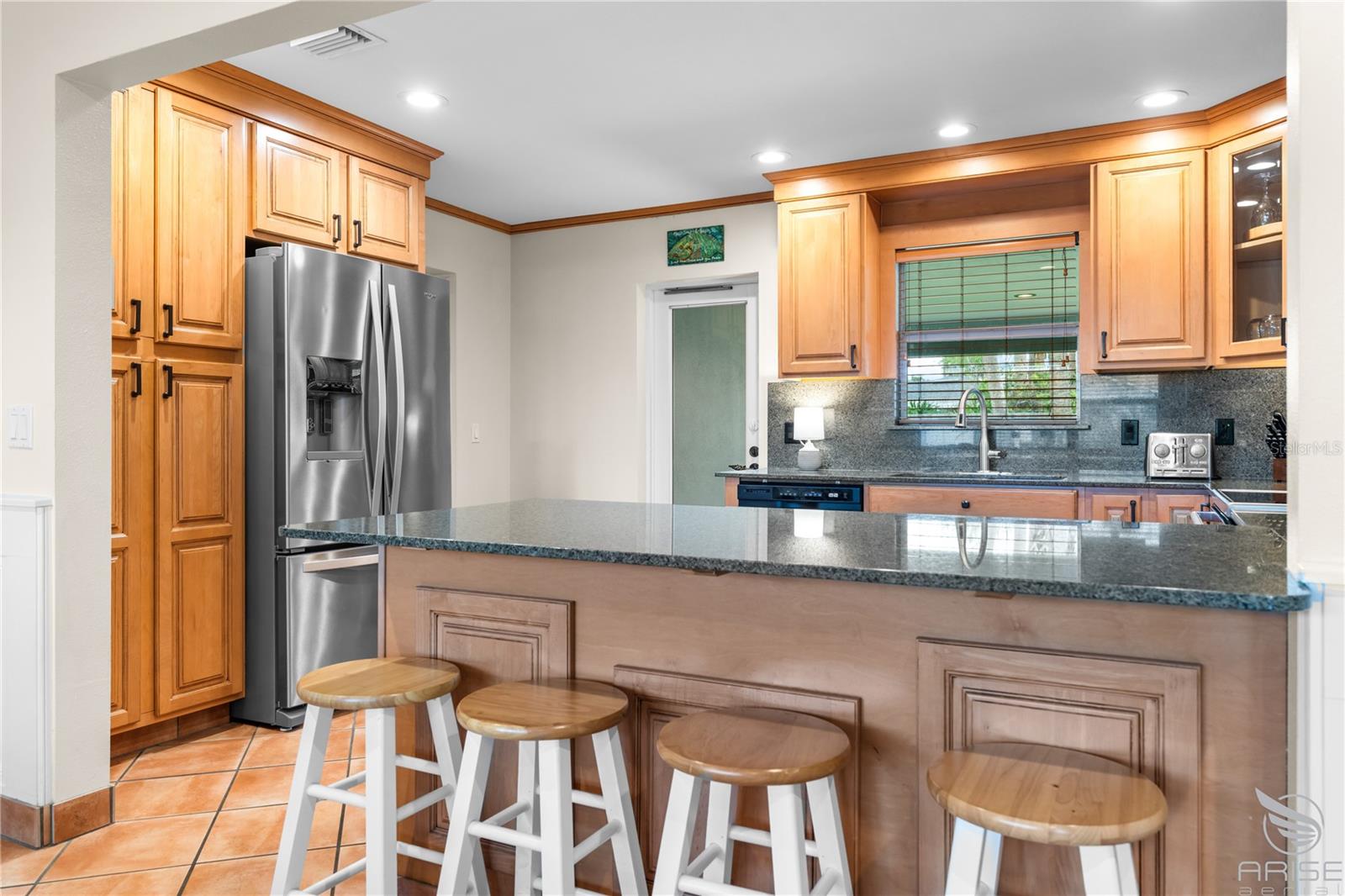 Image 26 of 54 For 818 Hope Avenue