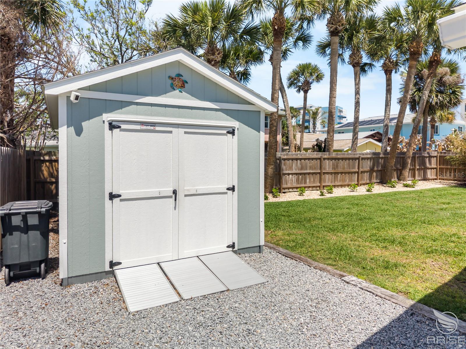 Image 48 of 54 For 818 Hope Avenue