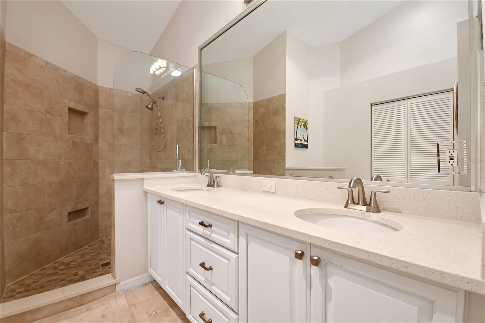 Image 26 of 60 For 441 Bouchelle Drive 202