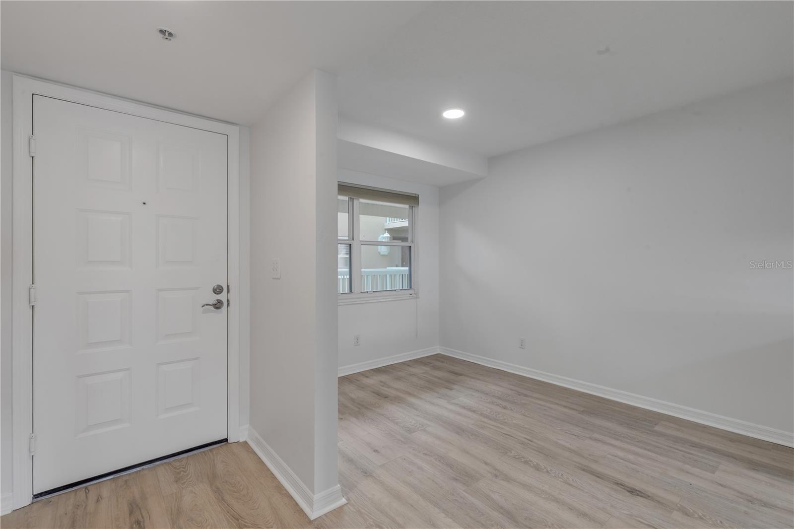 Image 10 of 64 For 4 Oceans West Boulevard 402a