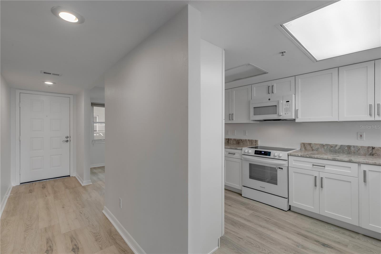 Image 22 of 64 For 4 Oceans West Boulevard 402a