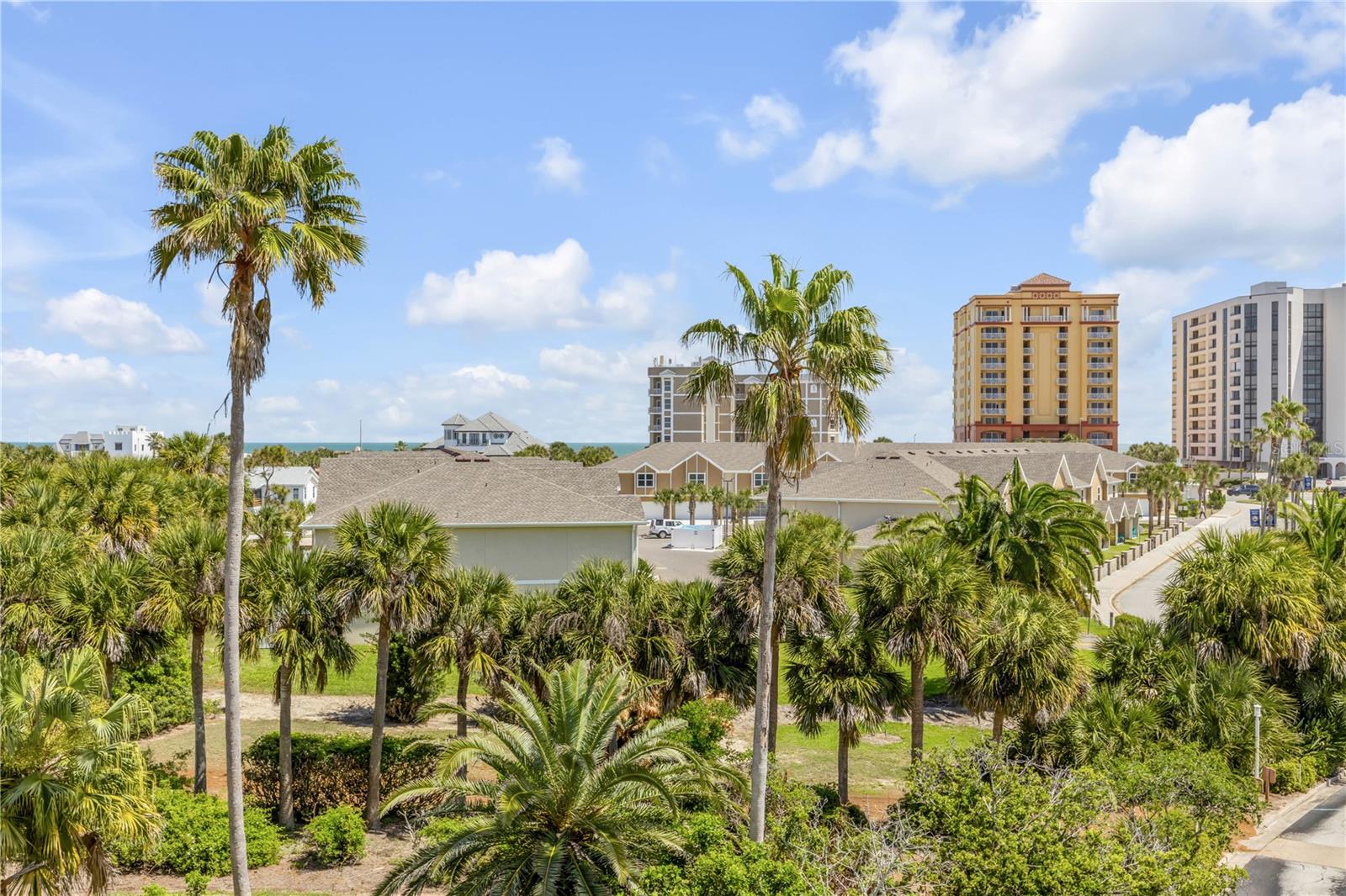 Image 46 of 64 For 4 Oceans West Boulevard 402a