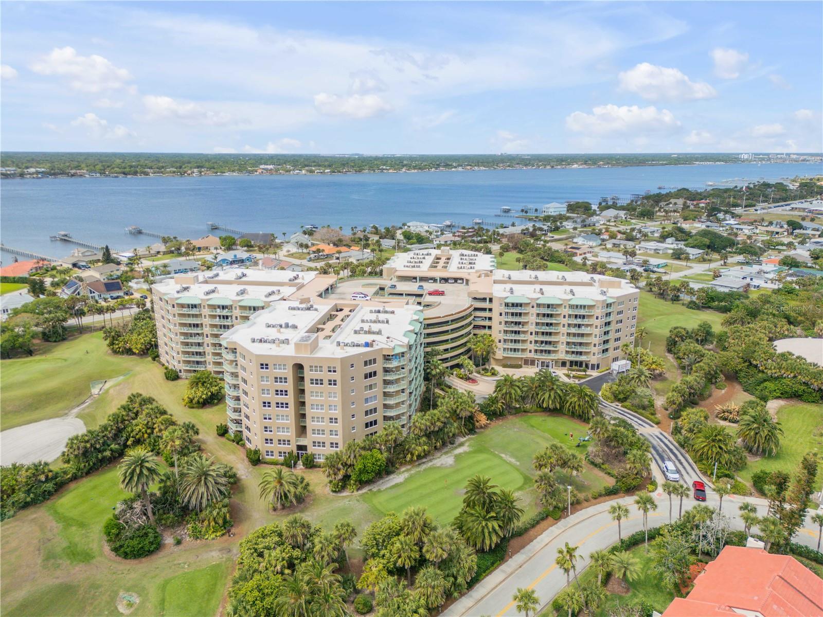 Image 48 of 64 For 4 Oceans West Boulevard 402a