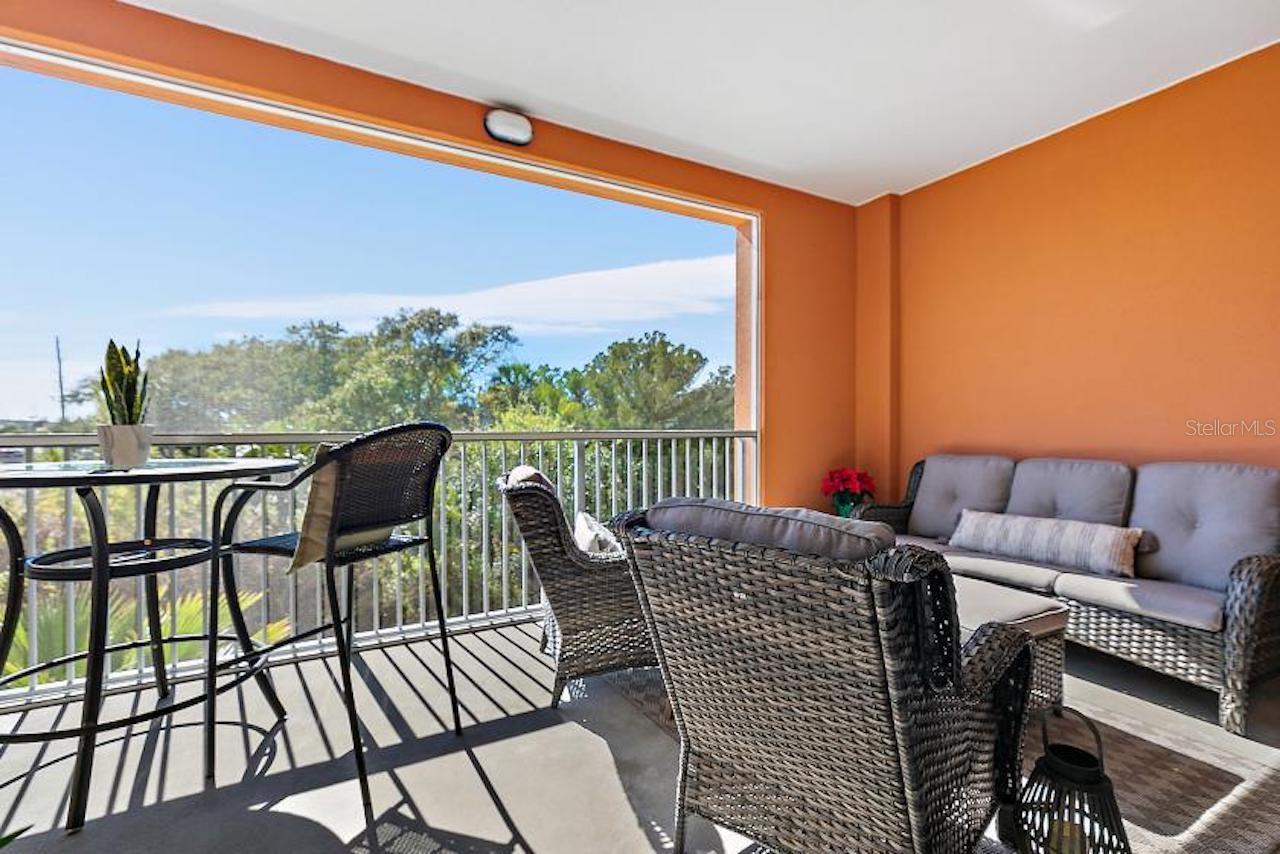 Image 12 of 33 For 2 Riverwalk Drive 202