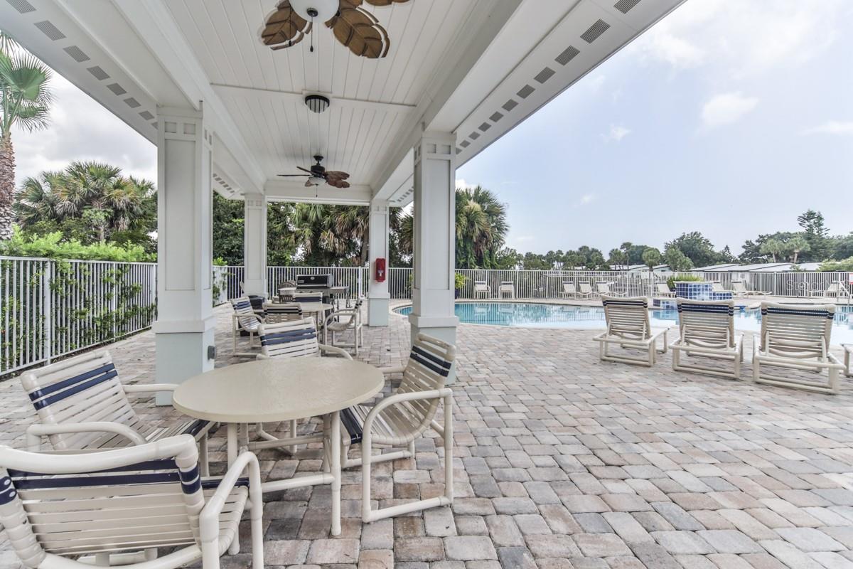 Image 21 of 33 For 2 Riverwalk Drive 202