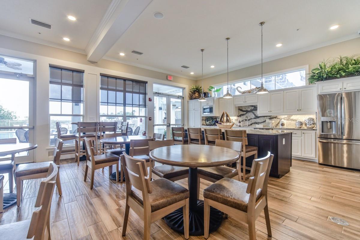 Image 25 of 33 For 2 Riverwalk Drive 202