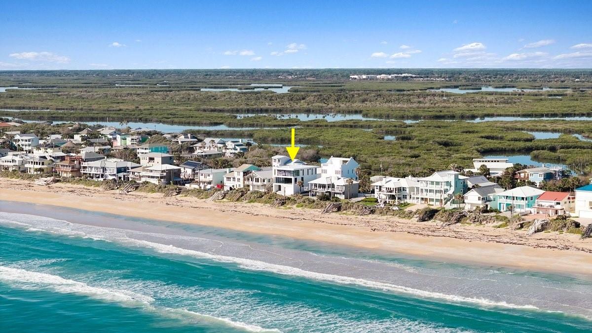 Image 17 of 95 For 6176 Atlantic Avenue