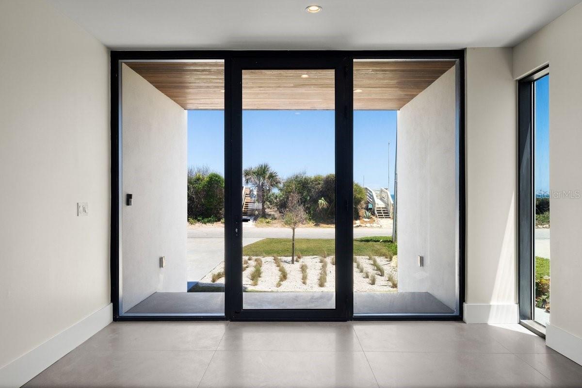 Image 34 of 95 For 6176 Atlantic Avenue