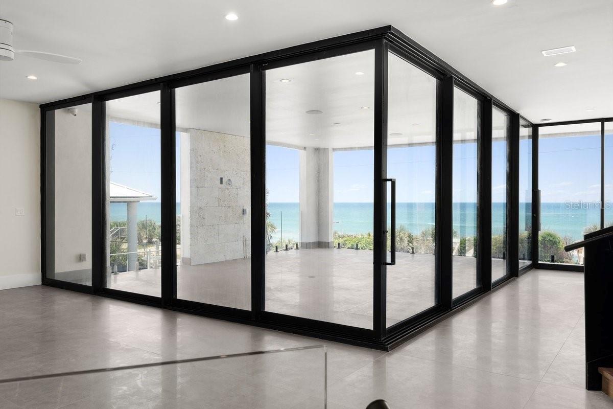 Image 52 of 95 For 6176 Atlantic Avenue