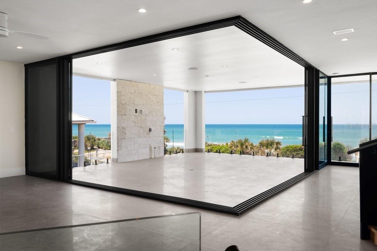 Image 53 of 95 For 6176 Atlantic Avenue