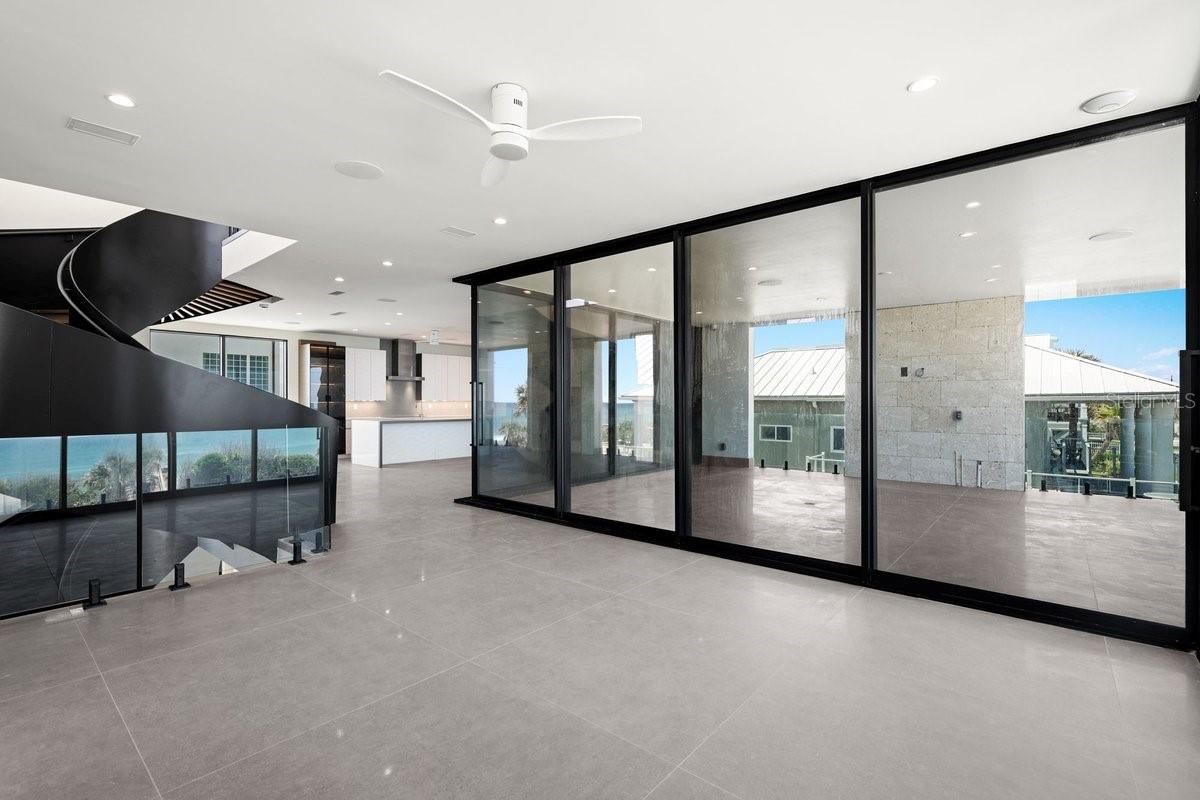 Image 57 of 95 For 6176 Atlantic Avenue