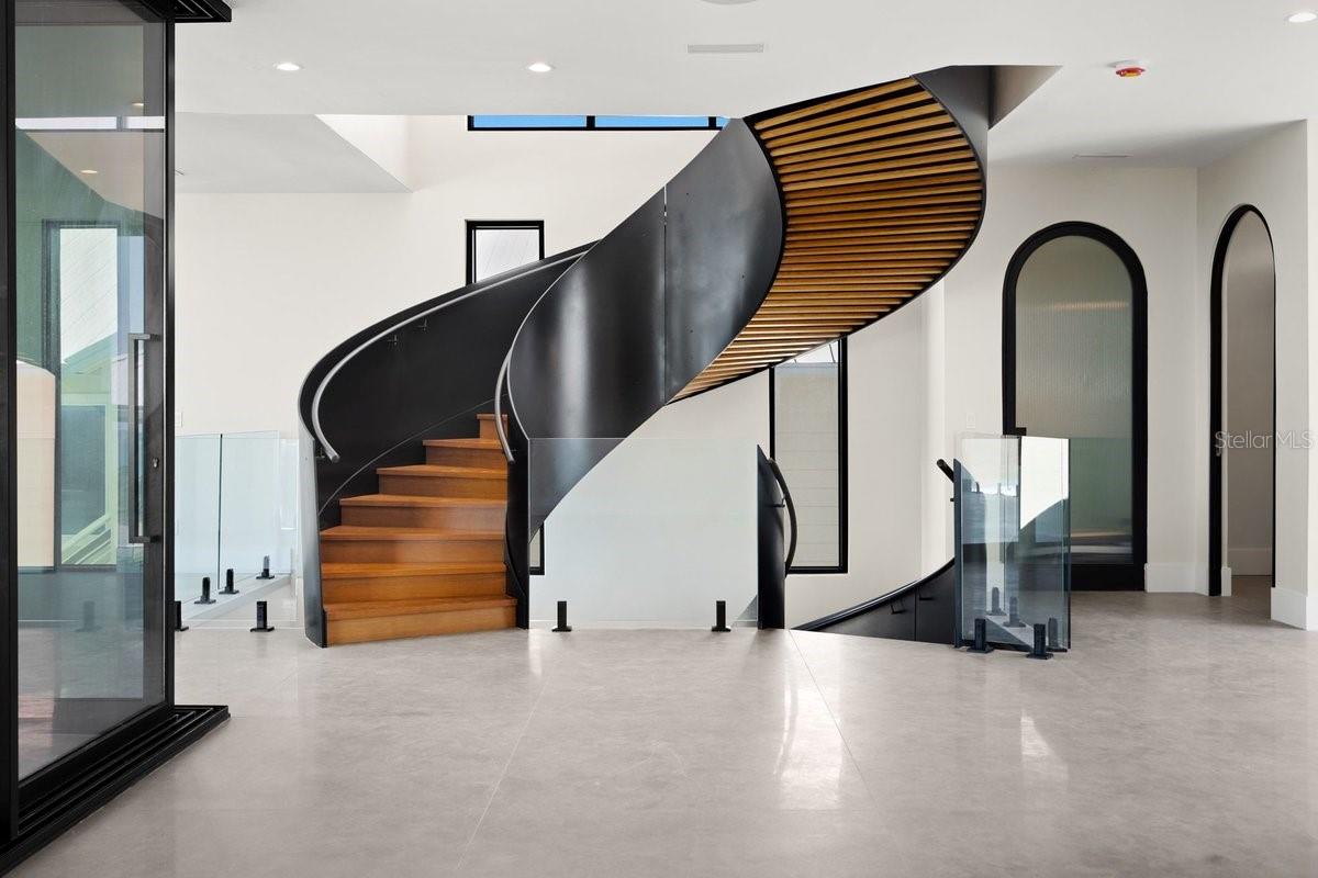 Image 67 of 95 For 6176 Atlantic Avenue