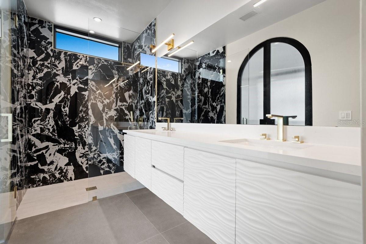 Image 85 of 95 For 6176 Atlantic Avenue