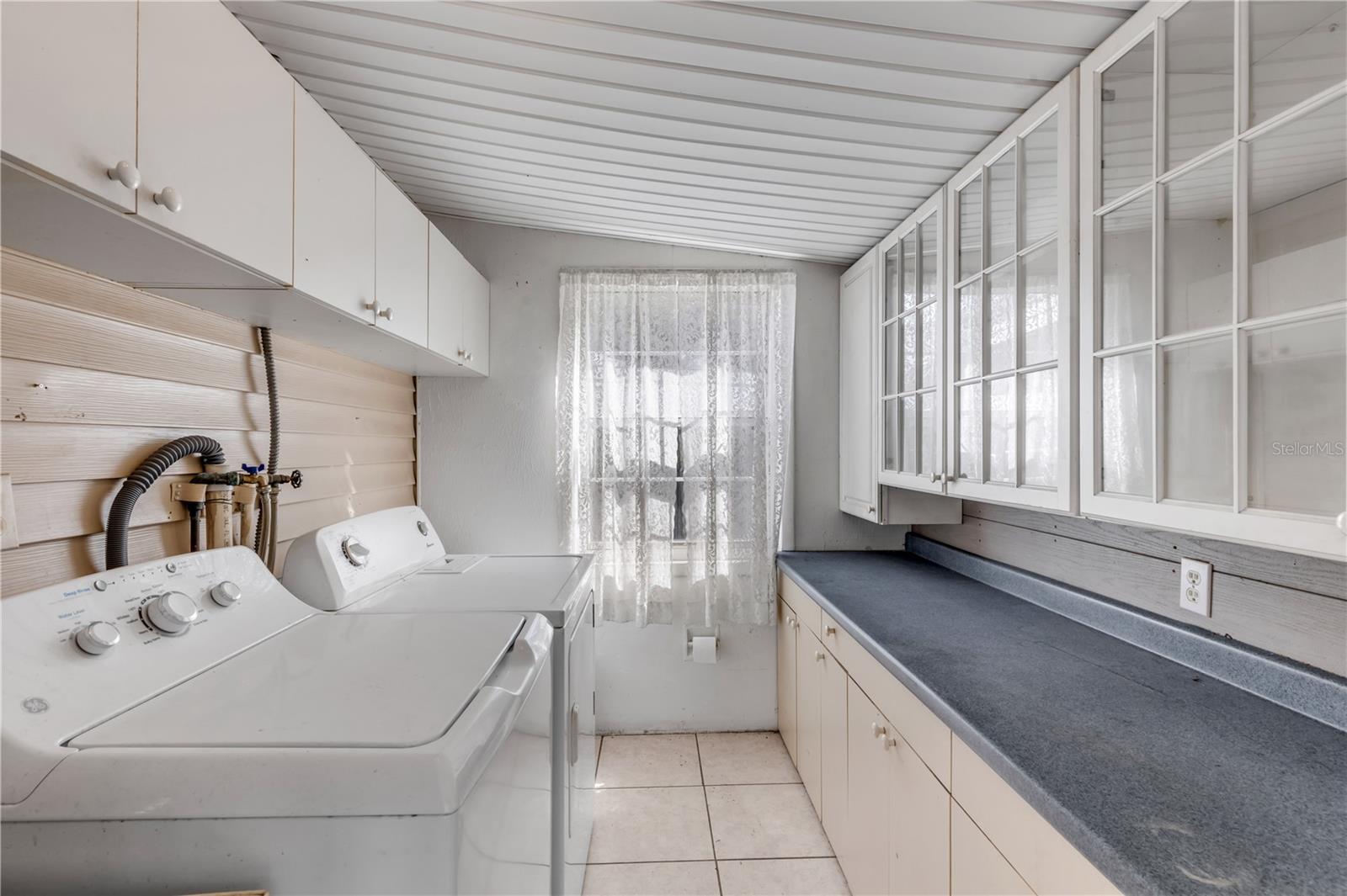 Image 23 of 32 For 114 Pine Bluff Street