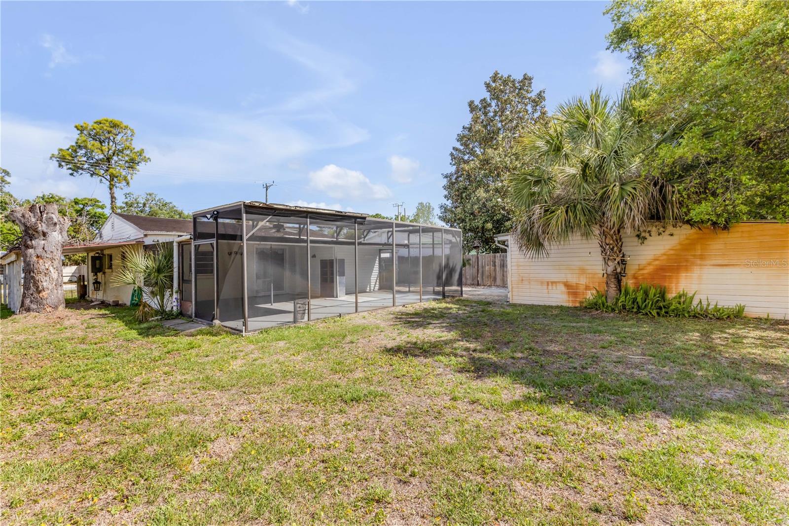 Image 28 of 32 For 114 Pine Bluff Street