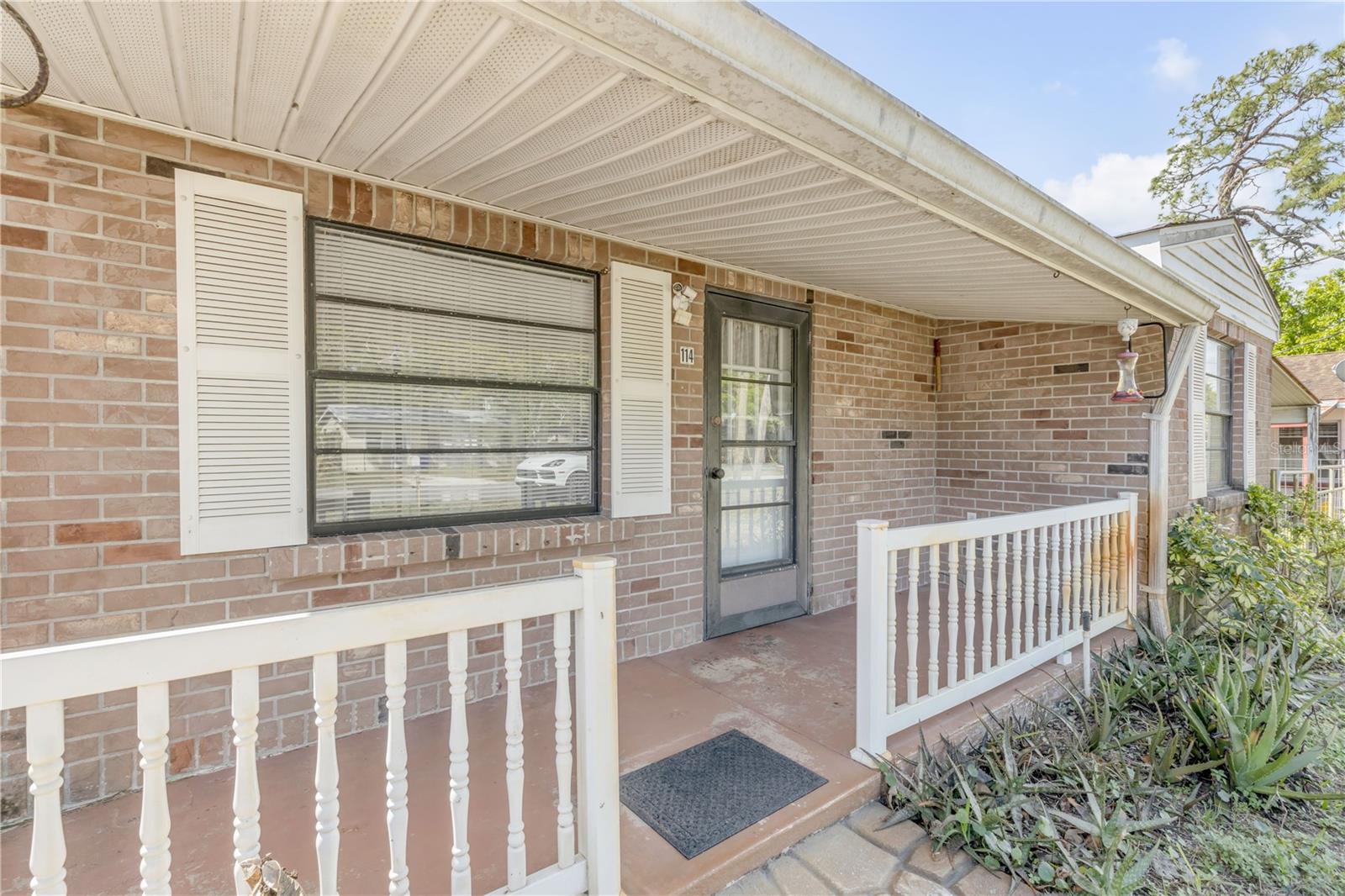 Image 5 of 32 For 114 Pine Bluff Street