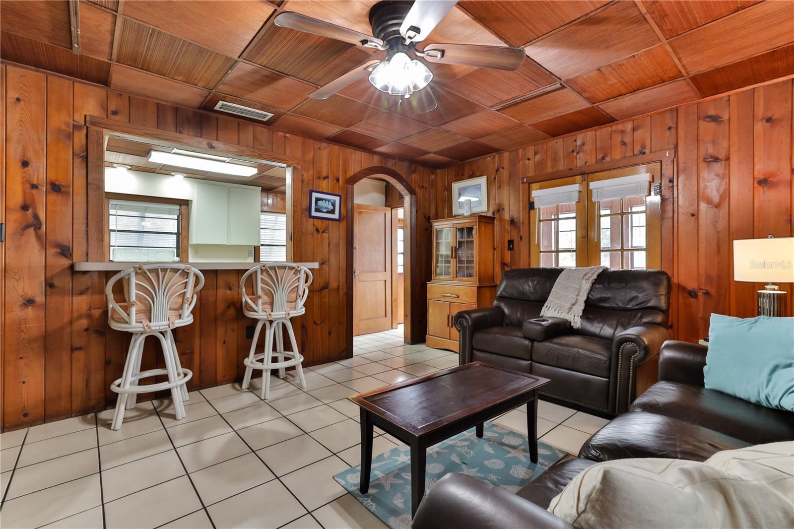 Image 11 of 44 For 314 Due East Street