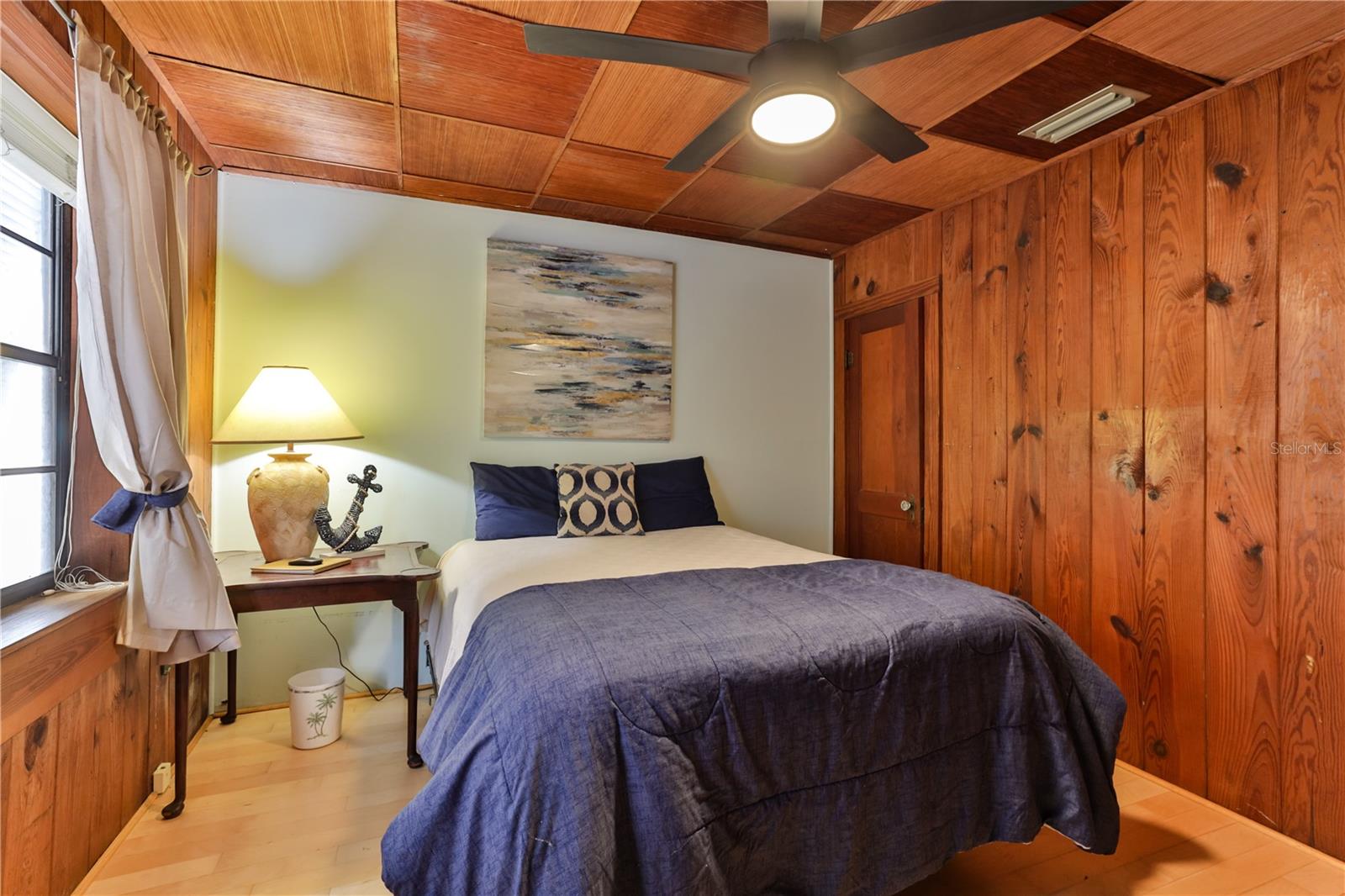 Image 21 of 44 For 314 Due East Street