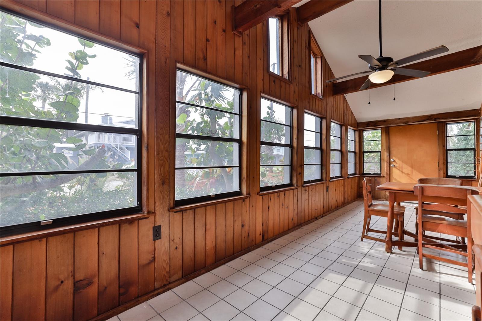 Image 6 of 44 For 314 Due East Street