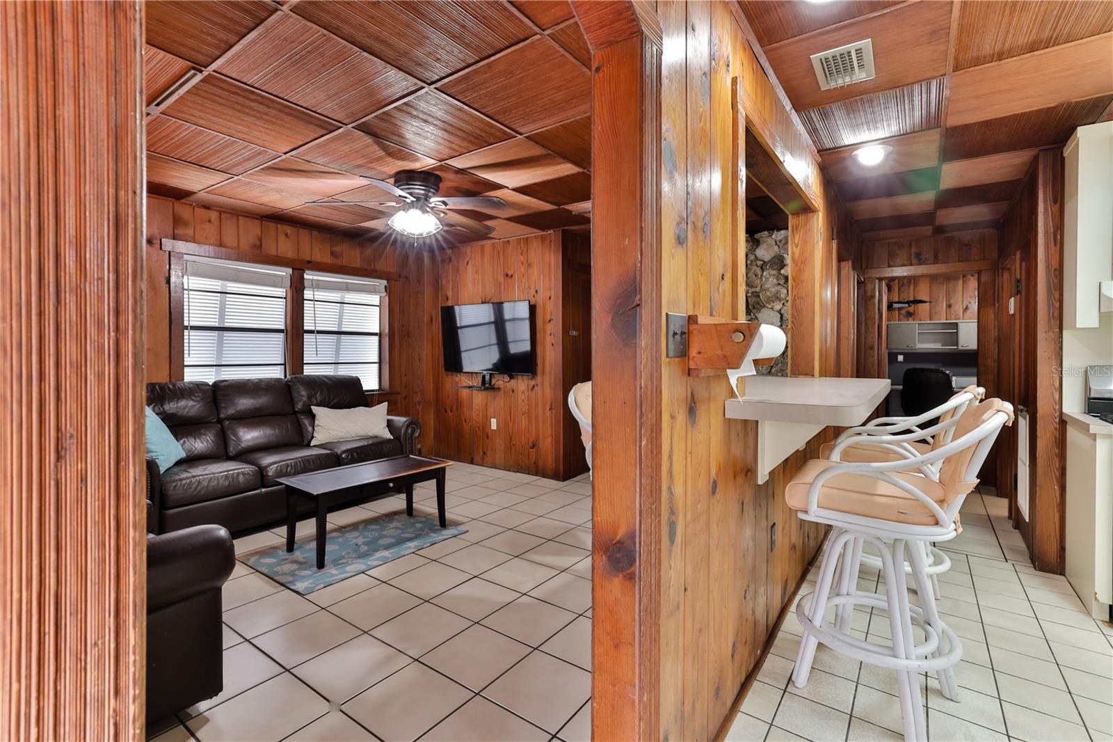 Image 7 of 44 For 314 Due East Street