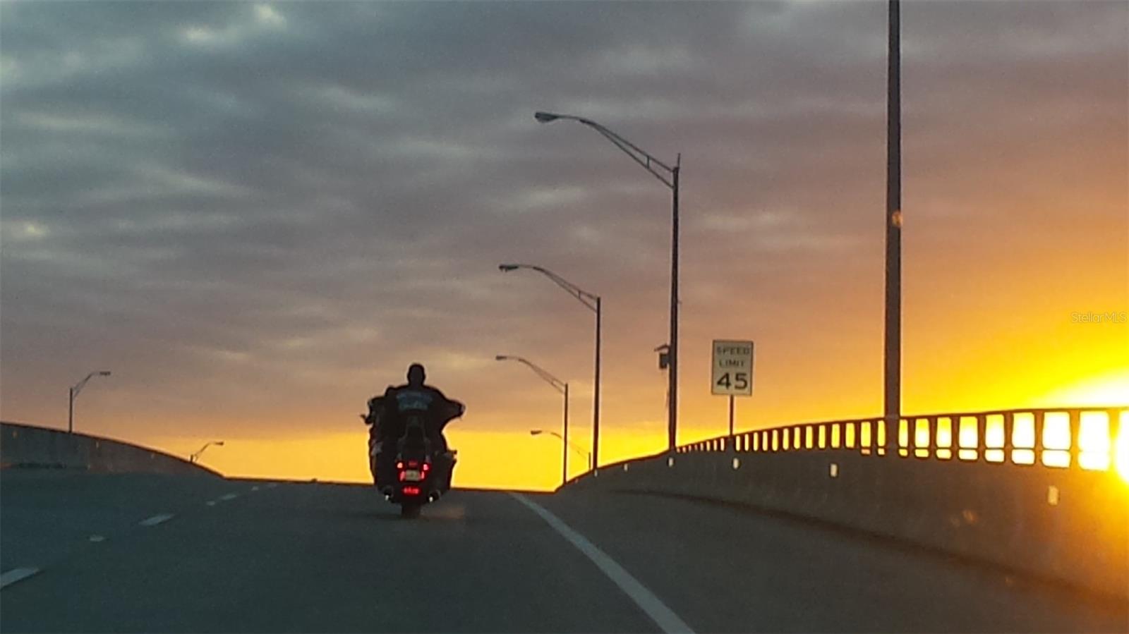 Image 34 of 43 For 3051 S. Atlantic Avenue S050