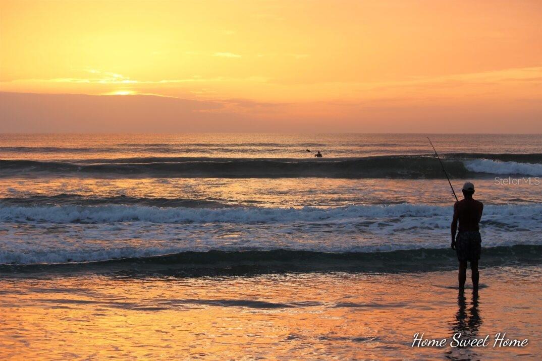 Image 37 of 43 For 3051 S. Atlantic Avenue S050