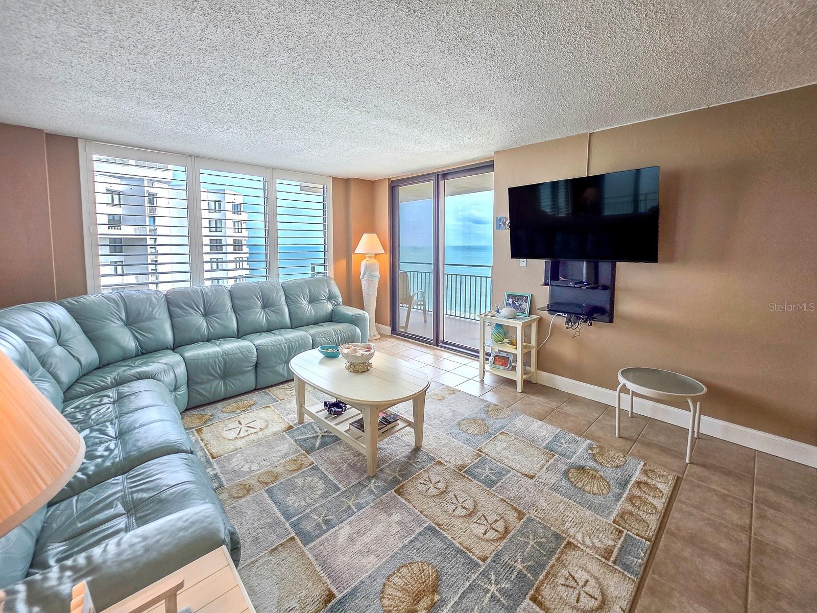 Image 5 of 43 For 3051 S. Atlantic Avenue S050